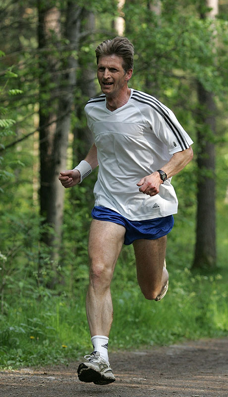 KI7X0105_800.jpg - 