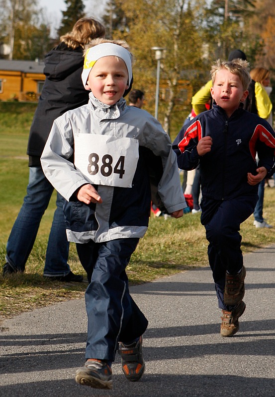 _c6v1657_800.jpg - 
