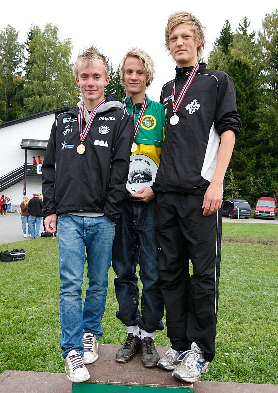 c6v7045_800.jpg - 
