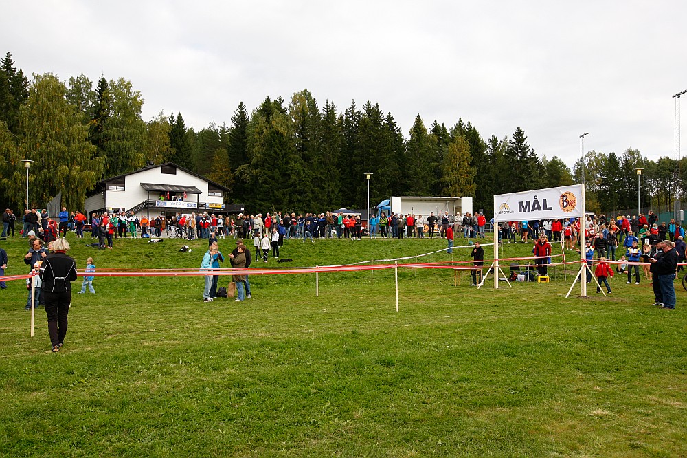 c6v7093_1000.jpg - 